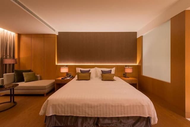 골든 레이크 호텔-디럭스 가든뷰 킹베드-1