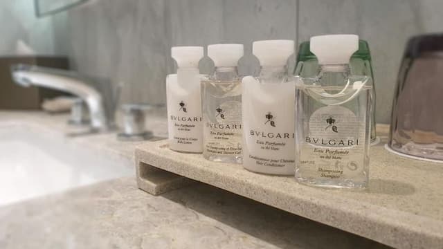 골든 레이크 호텔-디럭스 레이크뷰 보조 침대-6