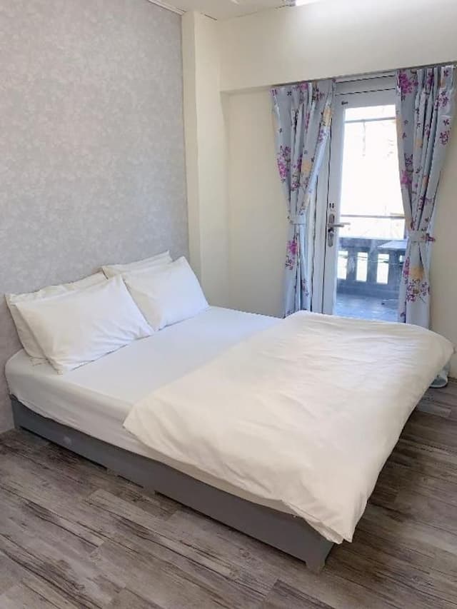 Jiufen Homestay-Double Suite with Side Sea View-2