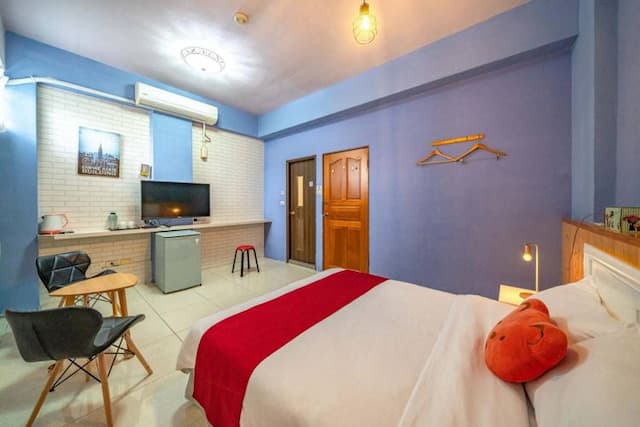 Hualien Baodong Colorful Nest B&B with slides, barbecue, singing, electric mahjong, near Dongdamen Night Market-12-person package-6