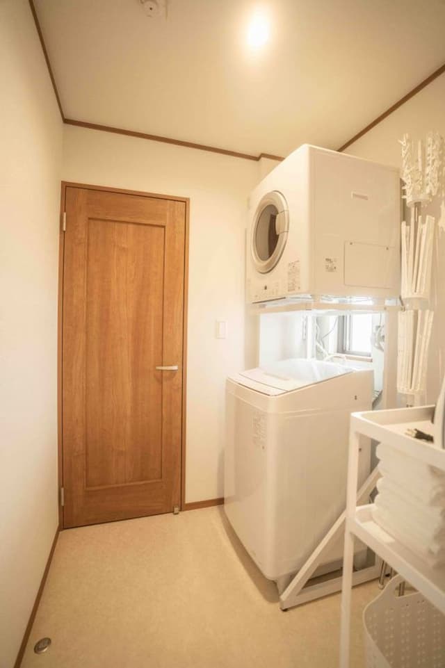 White Terrace D seaview terrace Private house/ 5 room 2 bath full kitchen living room NETFLIX/BBQ/MAX 10 ppl/English OK-SEA VIEW 5Room balcony with BBQ grill up to 10ppl-10