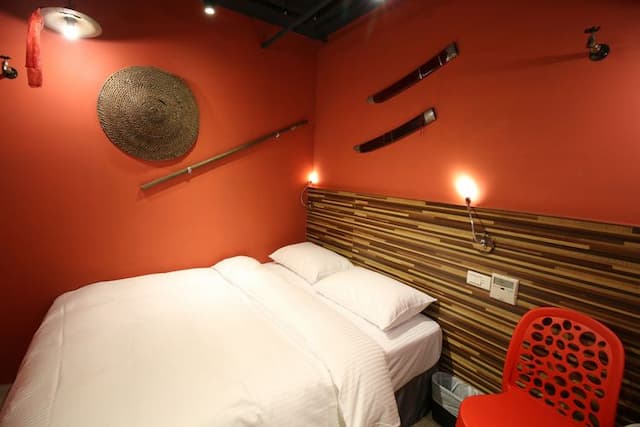 R10 Eco Hotel-Business A (Standard Double Room (windowless))-5