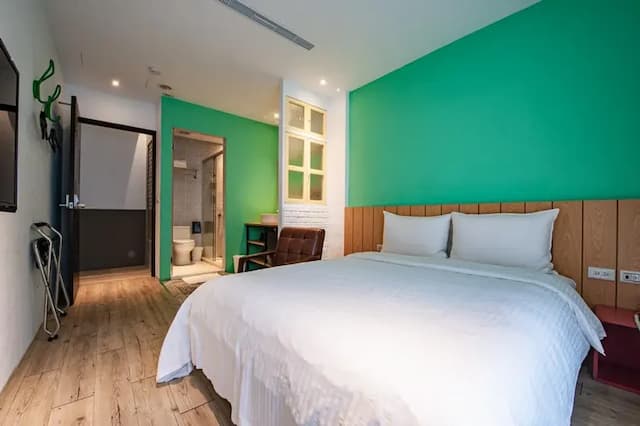 Here B&B-standard two-person room-2