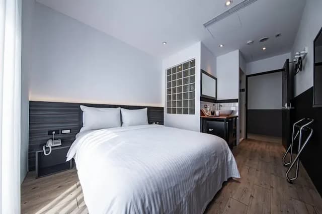 Here B&B-standard two-person room-4