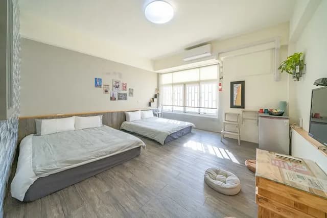 西港外婆家民宿|可選購溜滑梯房-紅磚倉庫|四人套房-1