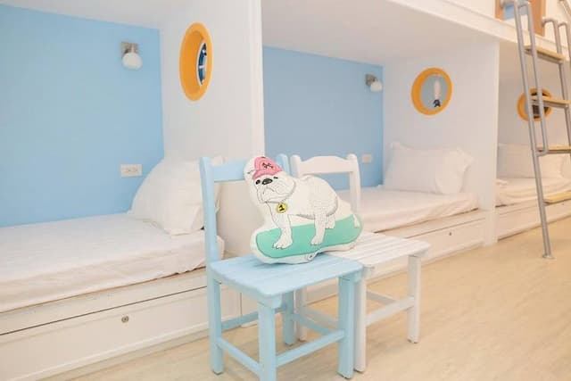 西港外婆家民宿|可選購溜滑梯房-水手日誌|五人套房-5