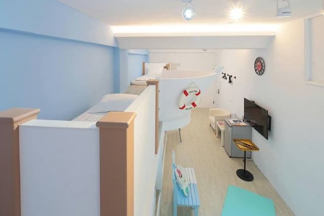 西港外婆家民宿|可選購溜滑梯房-水手日誌|五人套房-6