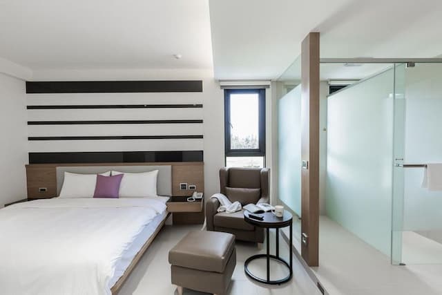 Le Meridien Bed and Breakfast-Classic Room 201-5