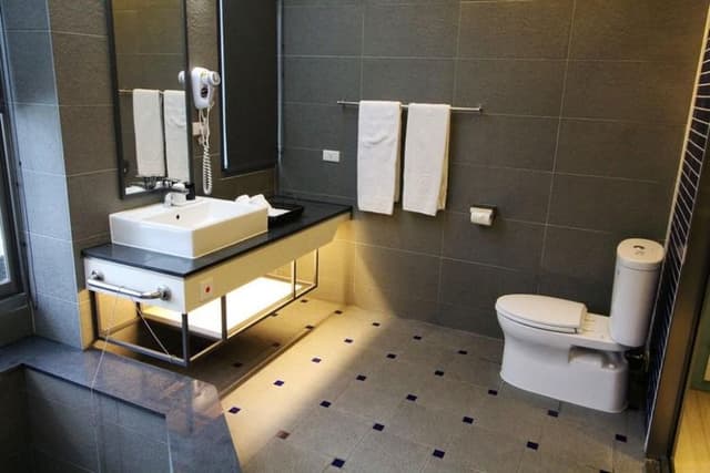 No.9 hot spring hotel-Classic double room (one king bed)-4