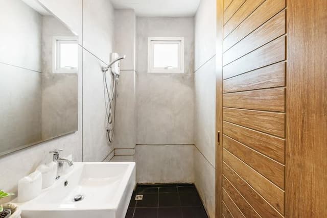 Lemonade Phuket Hotel-Lemon Suite King bed with living area -46sqm--9