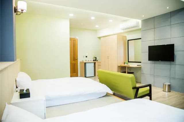 台南良辰暖居|鄰近神農街、設有溜滑梯房-高級家庭房-C02-3