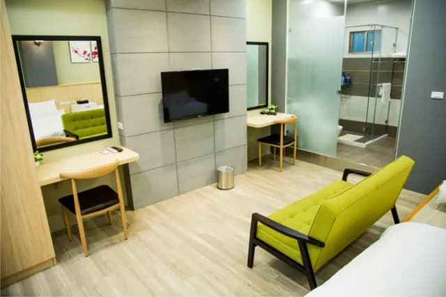 台南良辰暖居|鄰近神農街、設有溜滑梯房-高級家庭房-C02-2