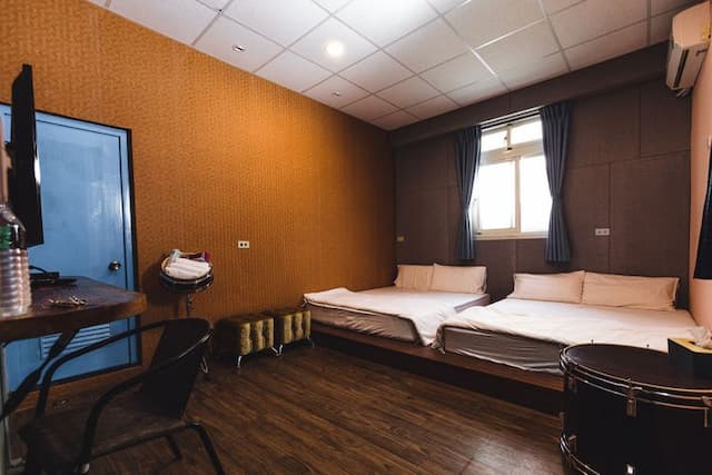 톰톰 비앤비 (TomTom bnb)-Flavor quadruple room-1