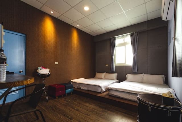 톰톰 비앤비 (TomTom bnb)-Flavor quadruple room-3