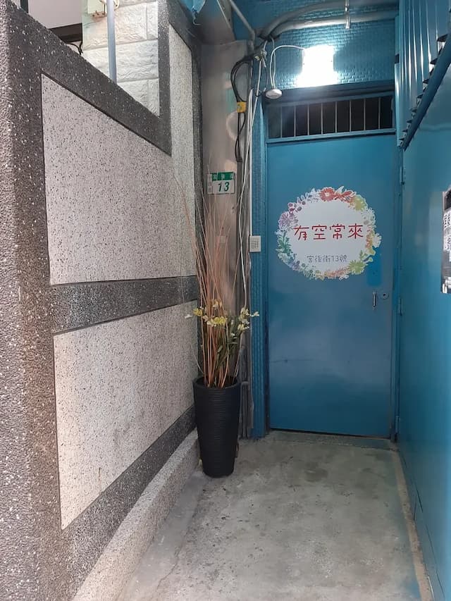 Come often when you have time-Family Room-8