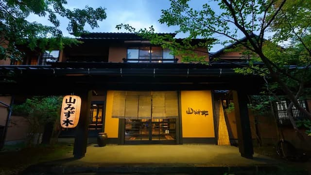 Kurokawa Onsen Mountain Inn Yamamizuki-Japanese-style 10 tatami 2 rooms, living 14 tatami-6