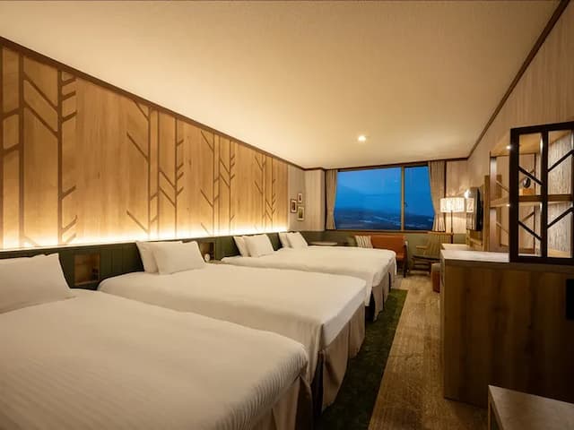 Hachimantai Mountain Hotel-Standard Quad Room-1