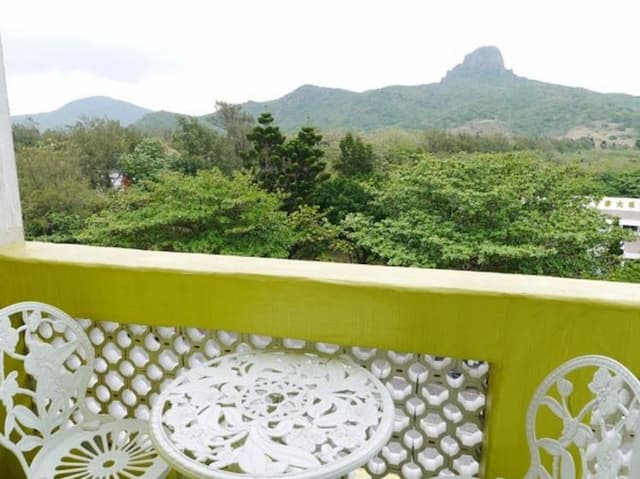 興吉旅店 | 室內公共空間自行車停放-山景VIP二人房-2