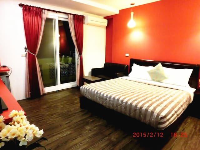 興吉旅店 | 室內公共空間自行車停放-山景VIP二人房-5