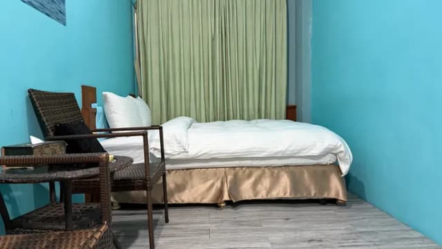 墾丁翡麗金旅店 | 墾丁大街步行2分鐘-精緻雙人房-202.302-6