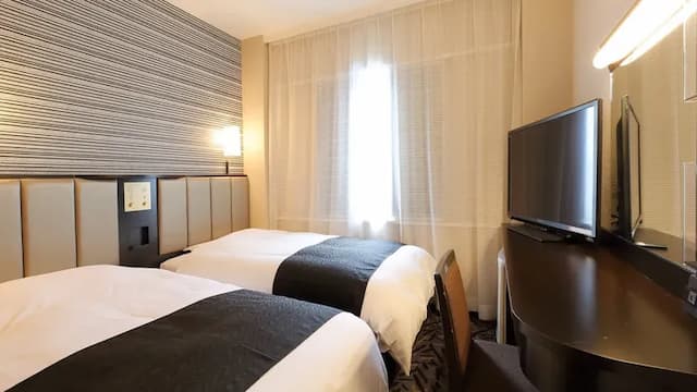 APA飯店 高岡丸之内 | 萬葉線急患醫療中心前站徒步1分/高岡古城公園徒步3分-雙床房【不挑房】-1