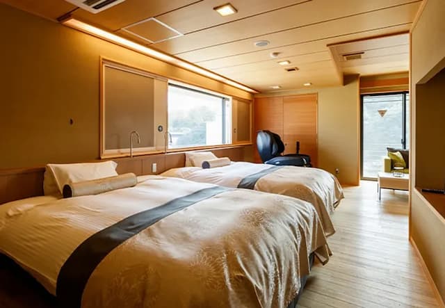 ~ Ocher ~ Premium Japanese-Western style room with open-air bath