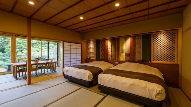 With Moegi color open-air bath