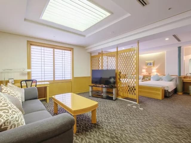 Rihga Hotel Zest Takamatsu-Suite Room 51 to 55 Sq M-2