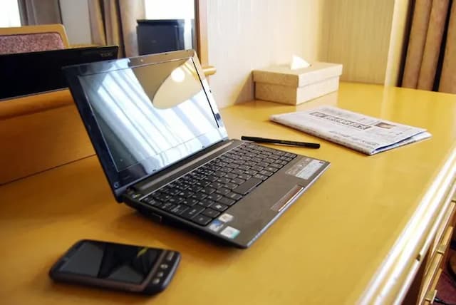 Rihga Hotel Zest Takamatsu-Standard Triple Smoking Room-5