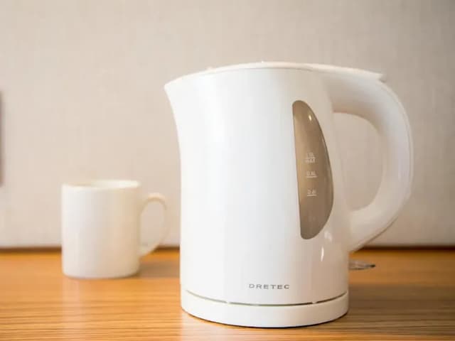 丸龜站前 超級飯店 天然溫泉「京極之湯」|丸龜站徒步5分/丸龜城徒步10分-標準房【不挑房】-6