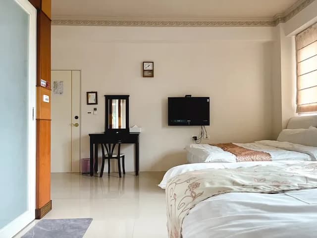 통이더지아 (Tong E De Jia)-Cozy Quadruple Room with breakfast-2