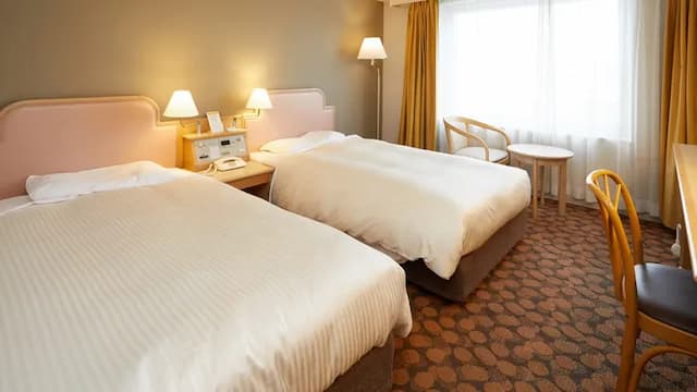 福井藤田飯店|福井車站徒步10分/福井城址徒步10分/恐龍博物館開車50分-標準雙床房【不挑房】-7