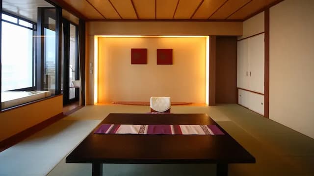 ``Elegance'' Japanese style room with semi-open-air bath