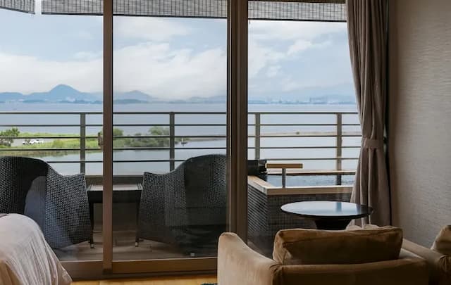 雄琴溫泉 琵琶湖綠水亭飯店|雄琴溫泉車站接駁服務/大浴場/部分房型有附露天風呂-〈びわの風〉雙床和洋室|湖景、露天風呂【不挑房】-3