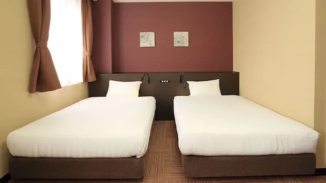 Smile Hotel Otsu Seta-Deluxe Twin Room Smoking-2