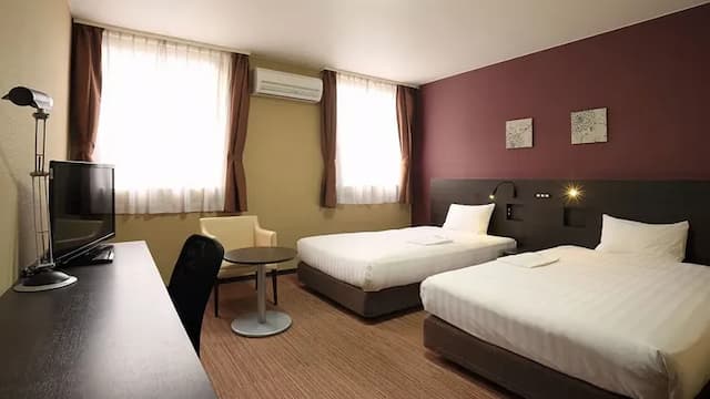 Smile Hotel Otsu Seta-Standard Twin Room Non-Smoking-7