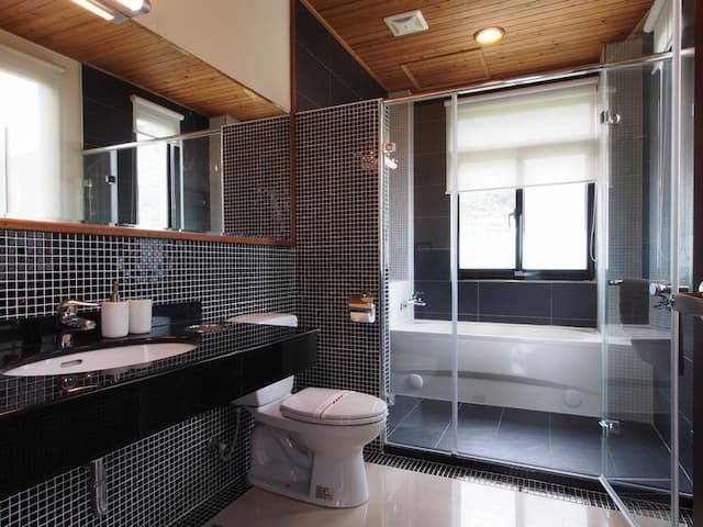 Viasea B&B-With bathtub,balcony & amazing view-6