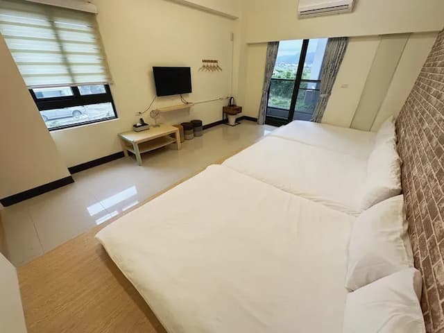 日沐澄旅-陽台溜滑梯六人房-4