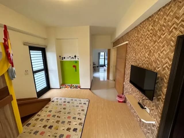 日沐澄旅-陽台溜滑梯六人房-2