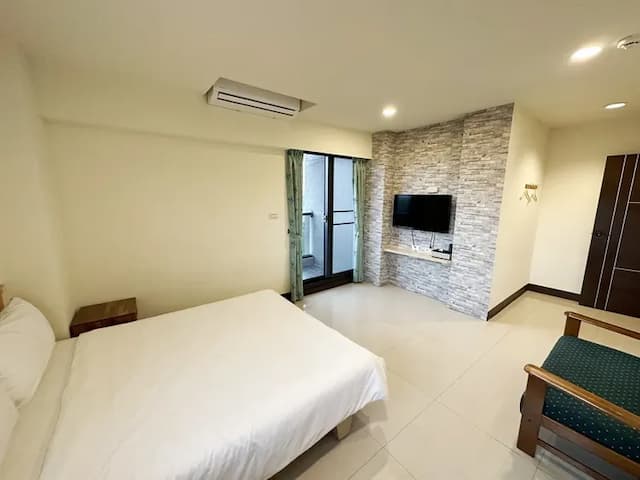 日沐澄旅-陽台雙人房-5