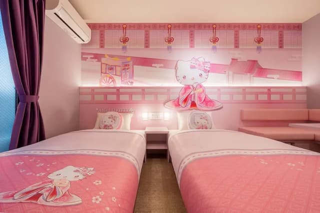 RESI STAY YASAKA-HELLO KITTY Room-3