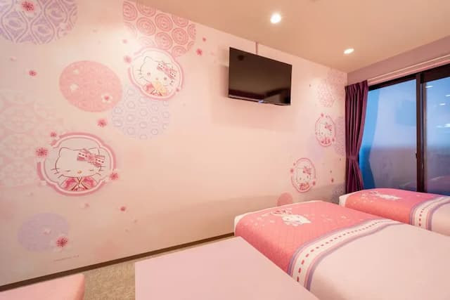 RESI STAY YASAKA-HELLO KITTY Room-4