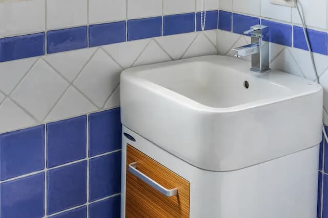 墾丁後灣 南法風情海景民宿|近海洋生物博物館-山景雙人房-15