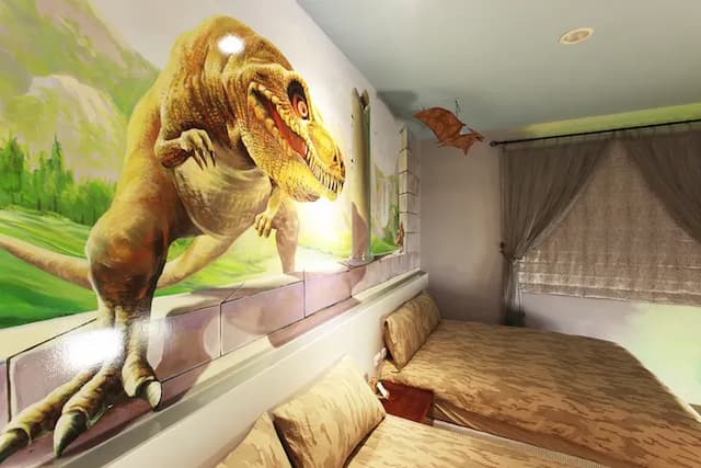 3D Sunflower Embossed B&B-Deluxe 3D/relief quadruple room-4