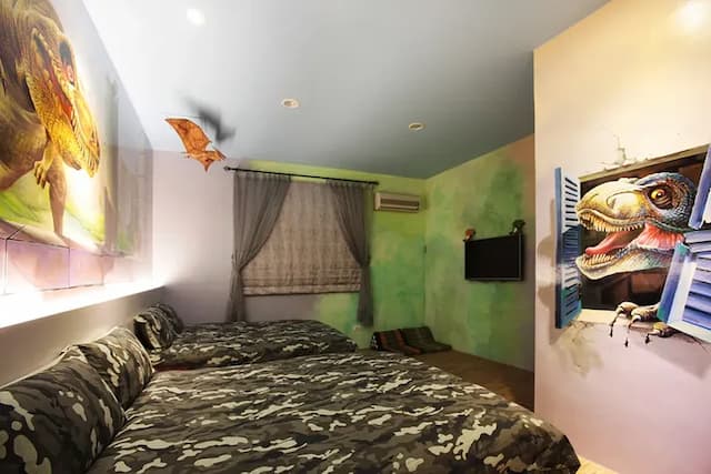 3D Sunflower Embossed B&B-Deluxe 3D/relief quadruple room-6