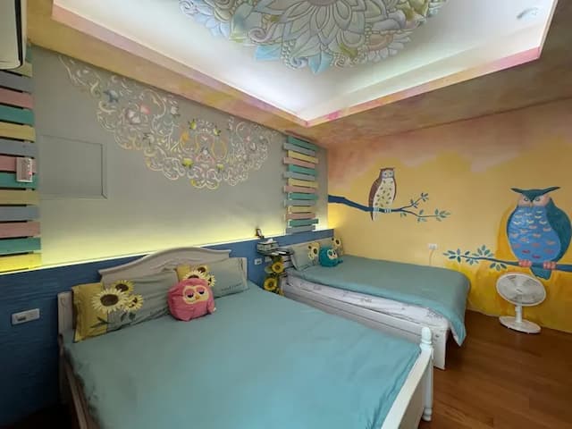 3D Sunflower Embossed B&B-Deluxe 3D/relief quadruple room-10