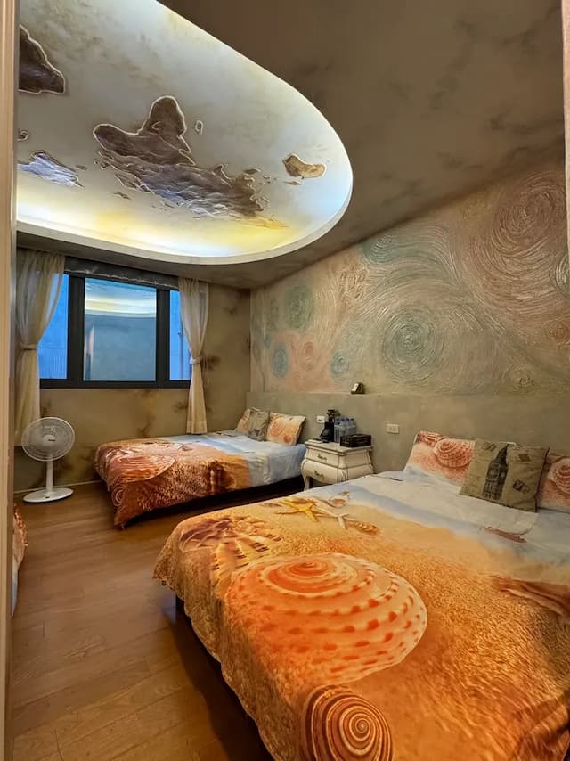 3D Sunflower Embossed B&B-Deluxe relief 3D/relief six-person room-6