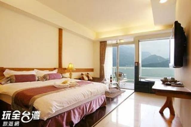 Minghu Bed and Breakfast-CAITI Double Room, Lake View-1