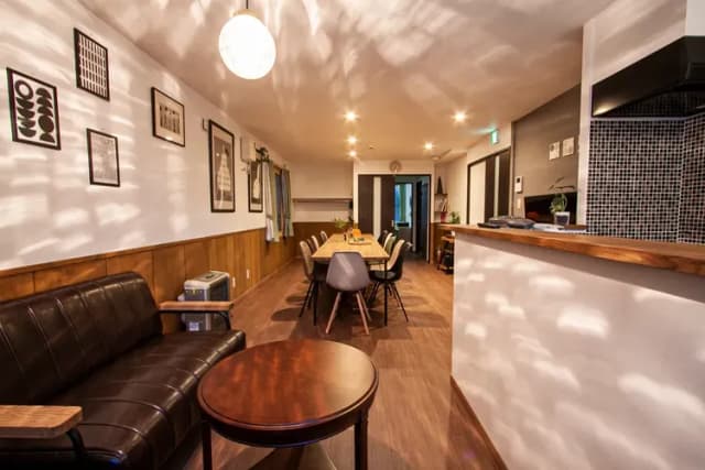 Max 15 people !! Susukino no.1 700 m / Odori ride 1 min / Wifi-BUIE South 3 It is a house near Sapporo city! BUIE South 3-9