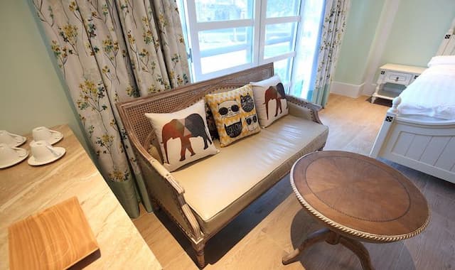 세라토 마널 (Serrato Manor)-Tiffany Quadruple Room-3